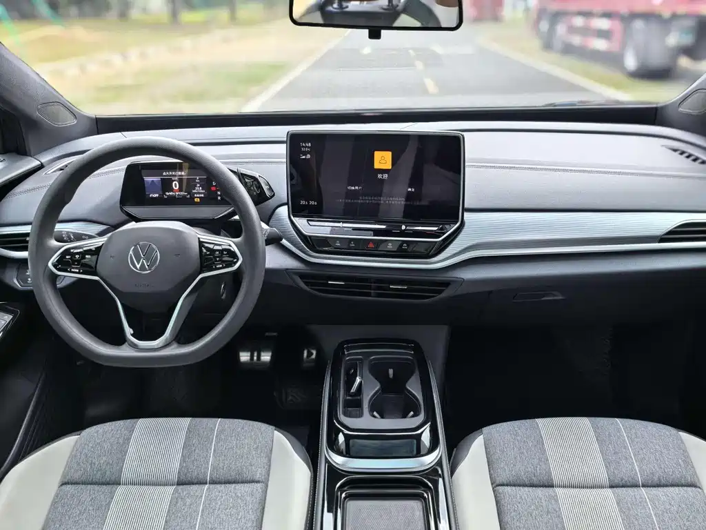 Volkswagen ID.4 Crozz — фото 10