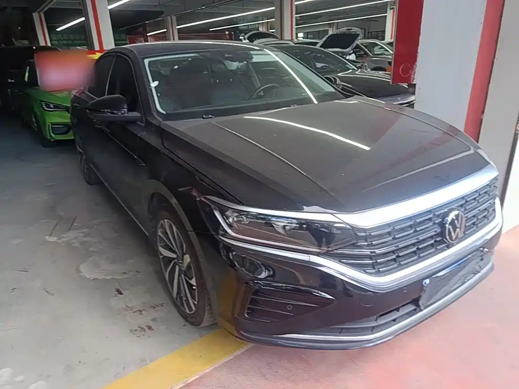 Volkswagen Passat — фото 3