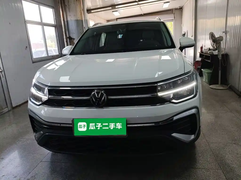 Volkswagen Tharu — фото 2