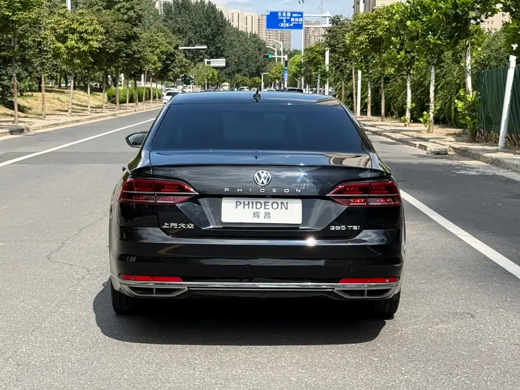 Volkswagen Phideon — фото 5