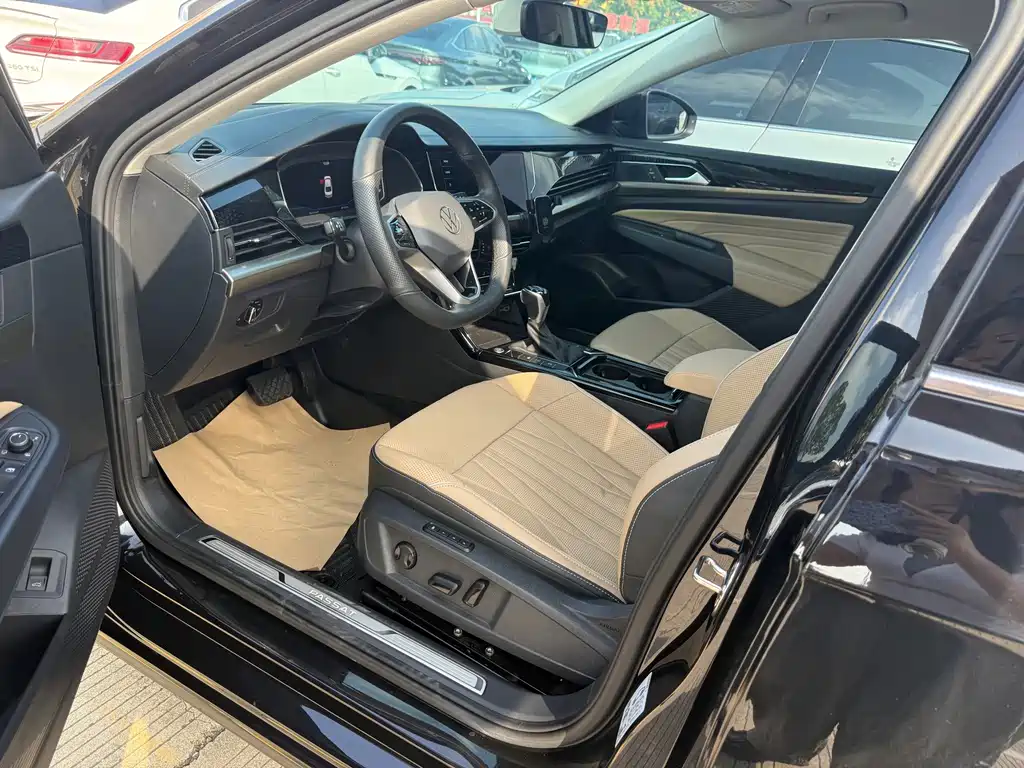 Volkswagen Passat — фото 8