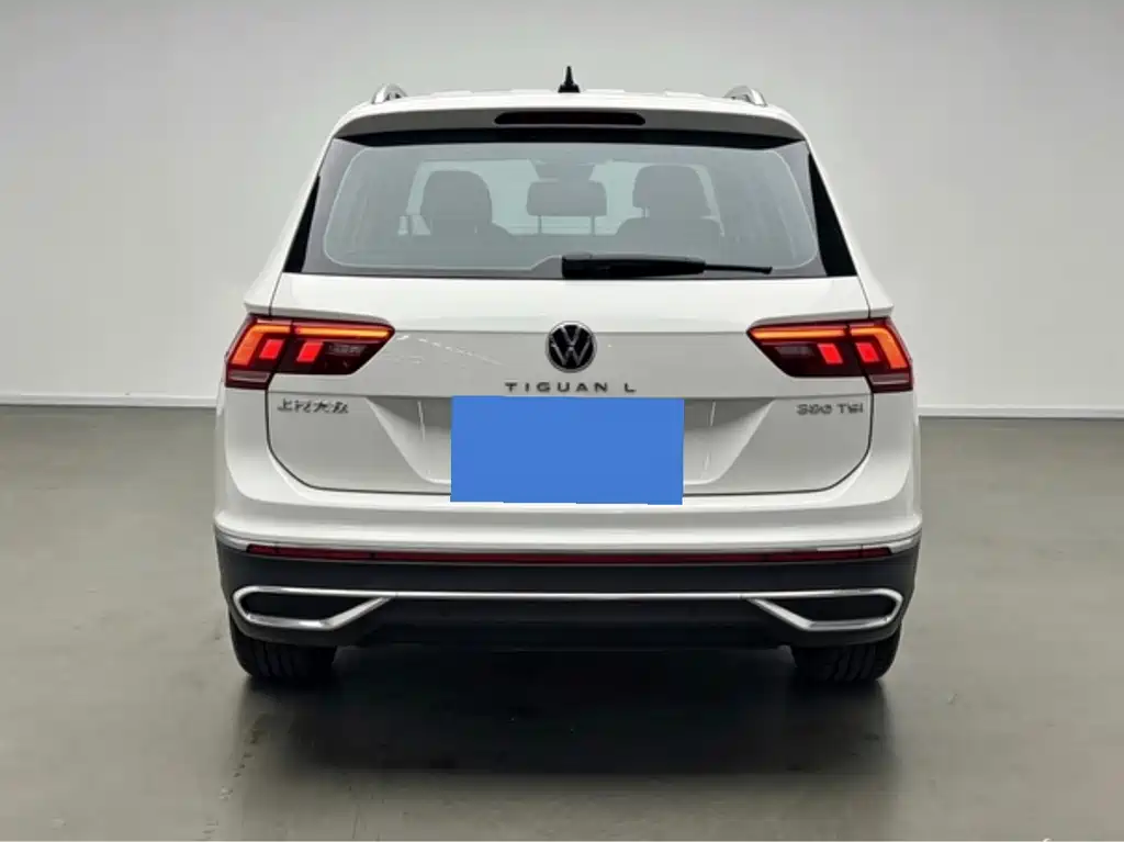 Volkswagen Tiguan L — фото 4