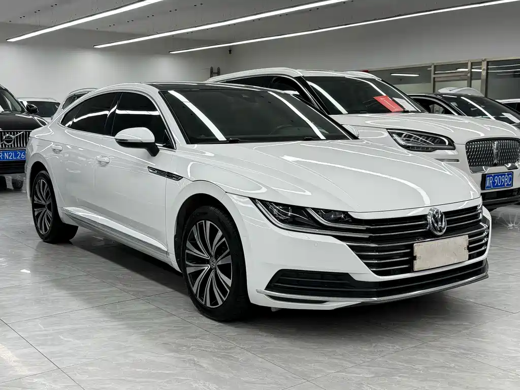 Volkswagen CC — фото 3