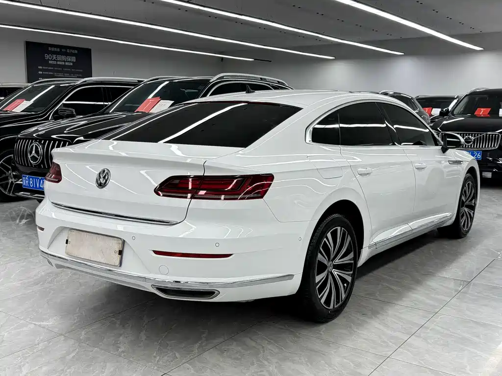 Volkswagen CC — фото 6