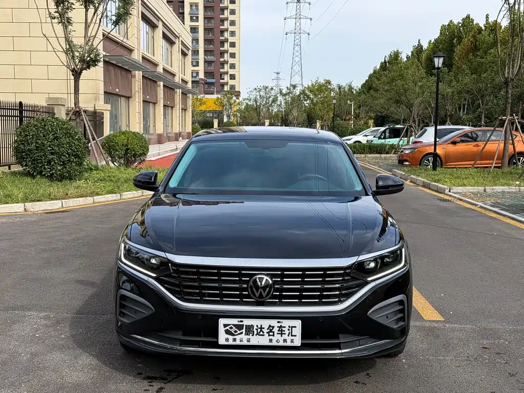 Volkswagen Passat — фото 2