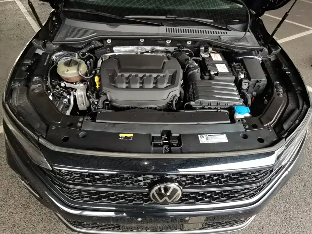 Volkswagen Passat — фото 19