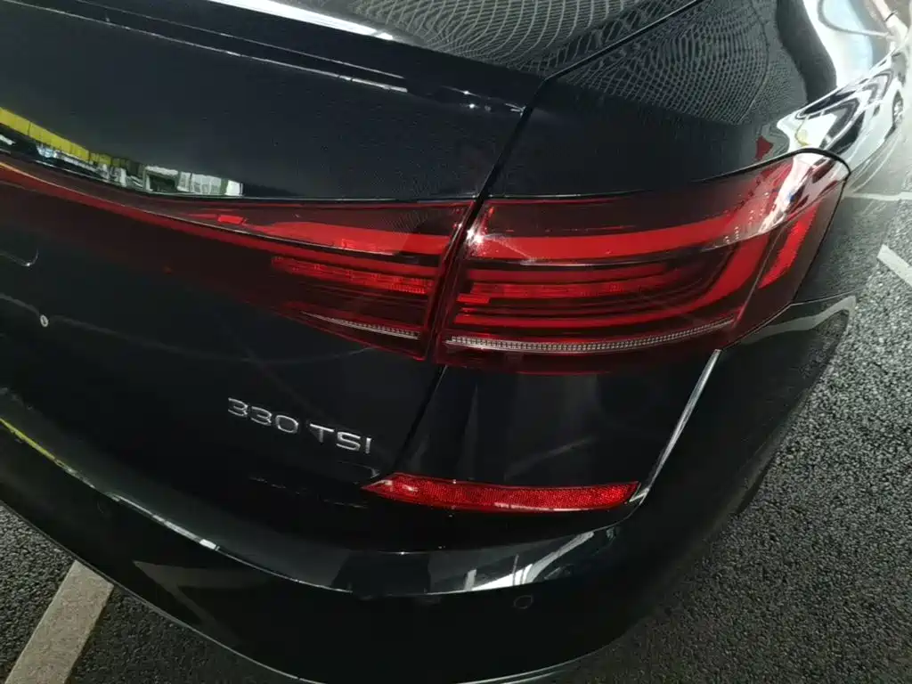 Volkswagen Passat — фото 7