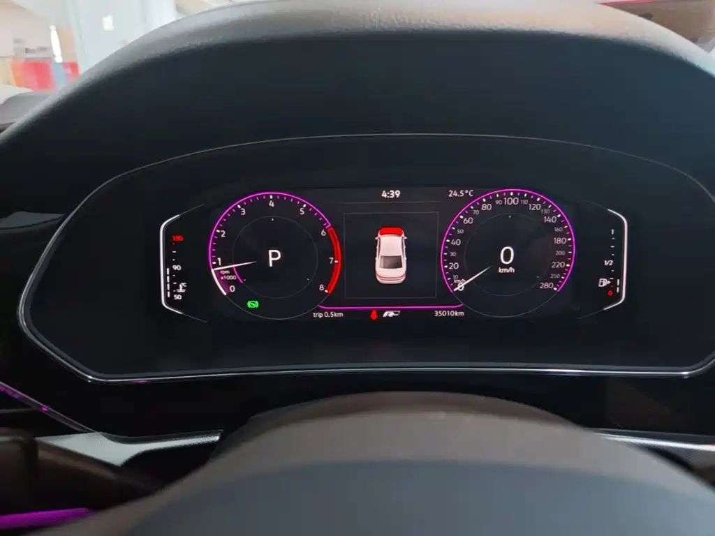 Volkswagen Passat — фото 11