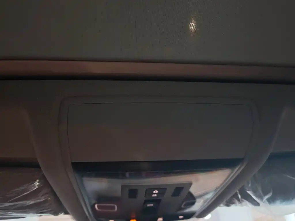 Volkswagen Passat — фото 17