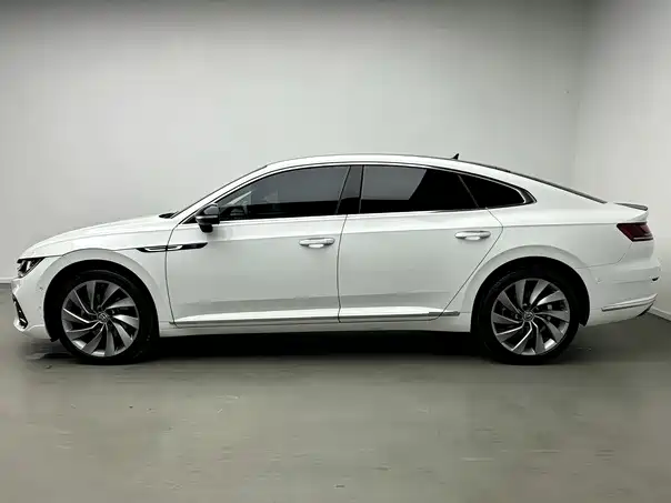 Volkswagen CC — фото 3