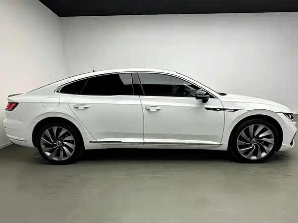 Volkswagen CC — фото 5