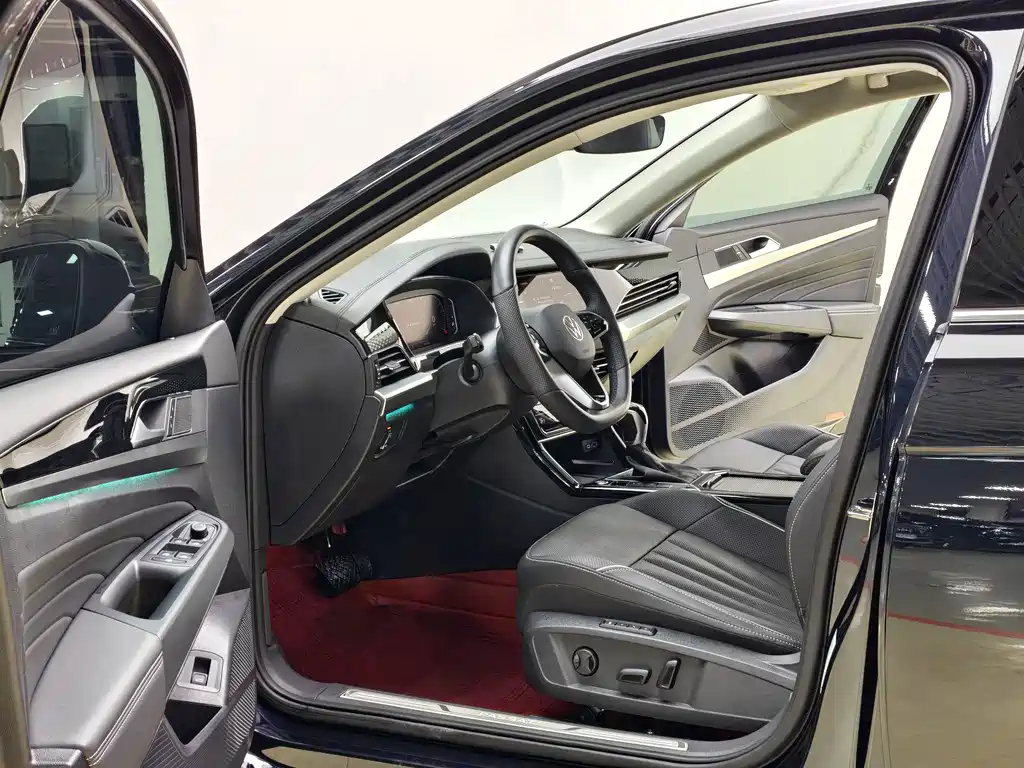 Volkswagen Passat — фото 8