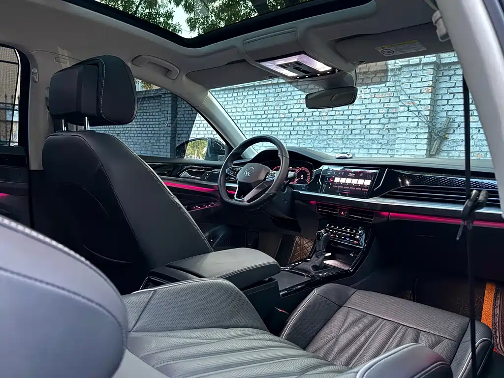 Volkswagen Passat — фото 6