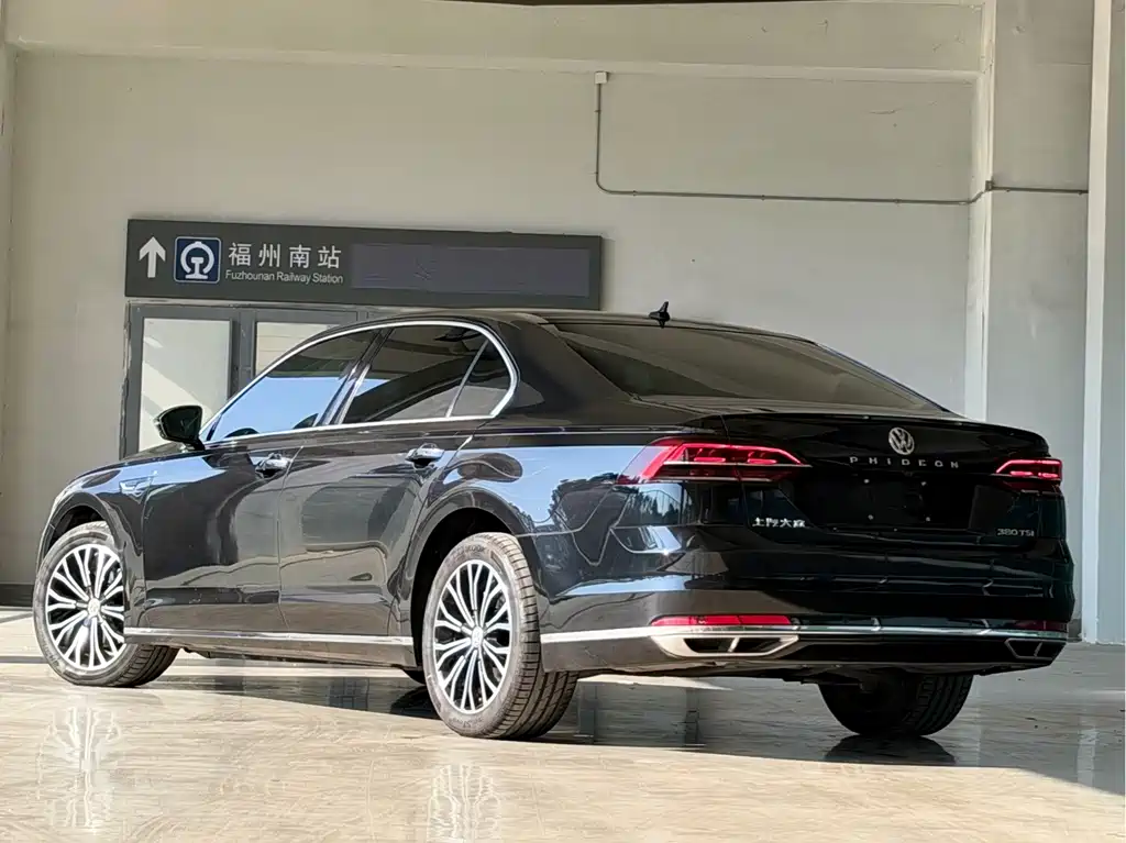Volkswagen Phideon — фото 4