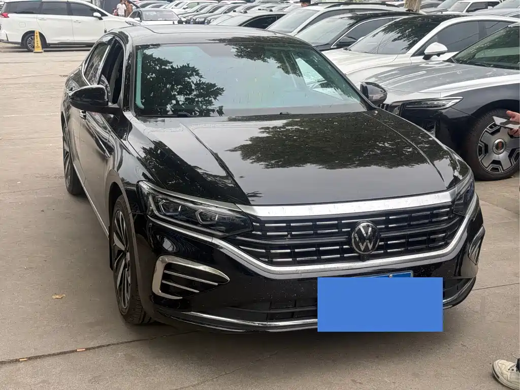 Volkswagen Passat — фото 3