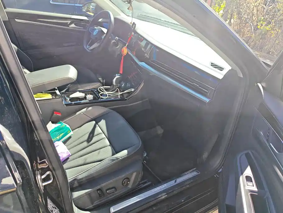 Volkswagen Passat — фото 8