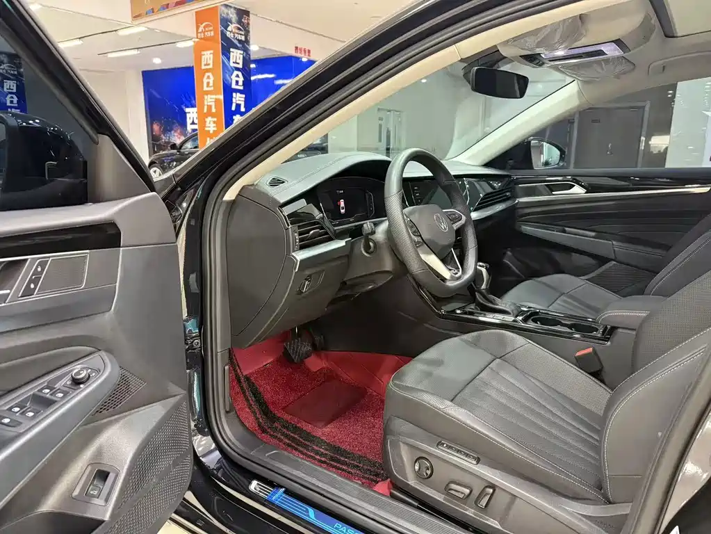 Volkswagen Passat — фото 7