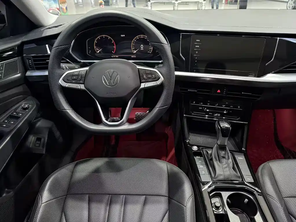 Volkswagen Passat — фото 8