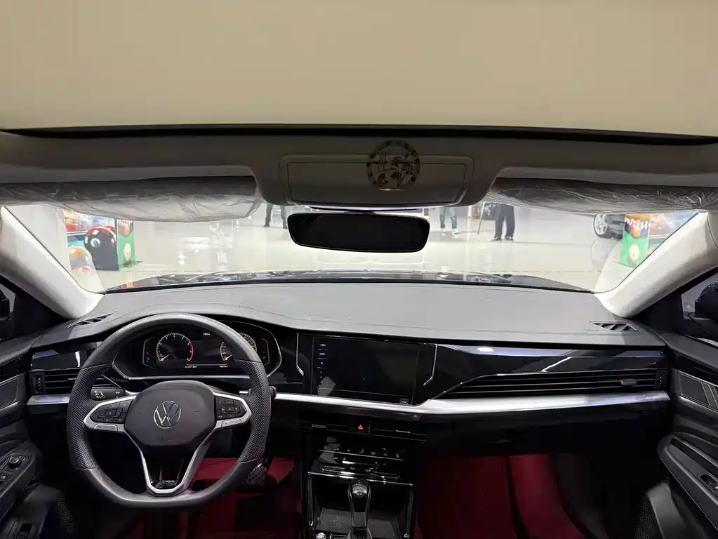 Volkswagen Passat — фото 10