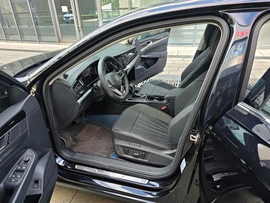 Volkswagen Passat — фото 9