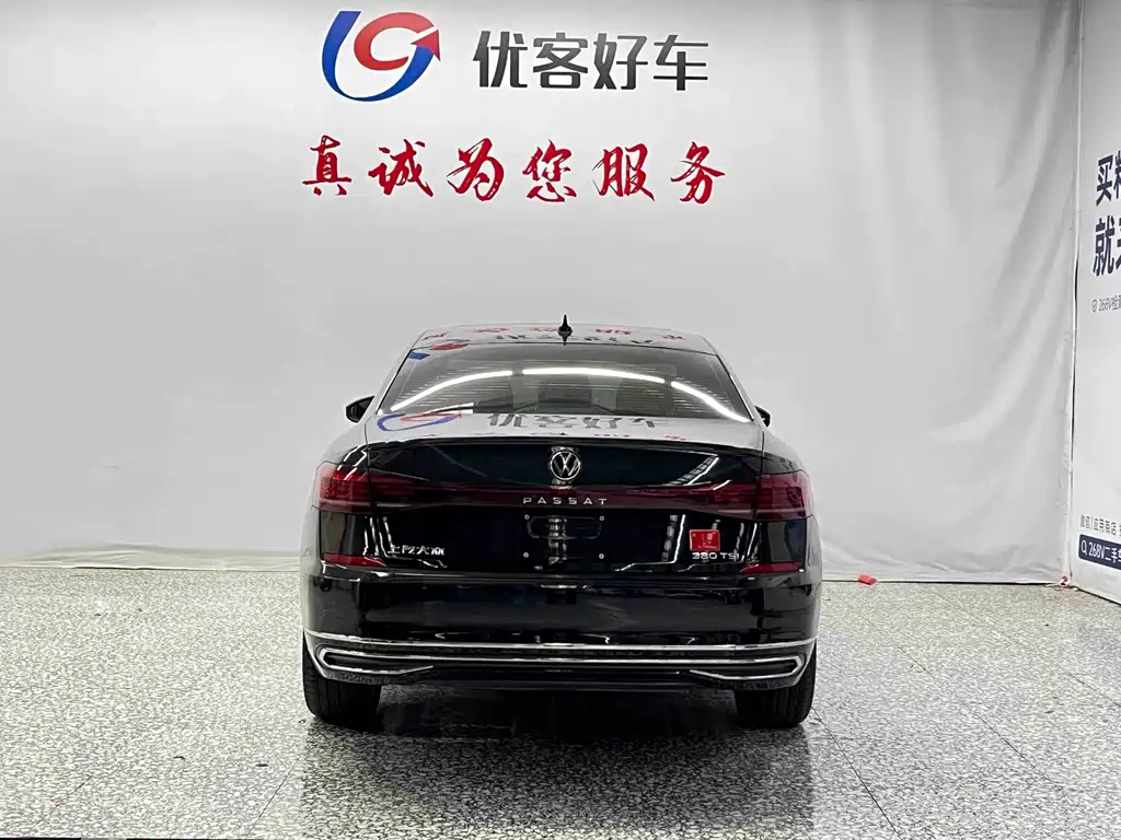 Volkswagen Passat — фото 17