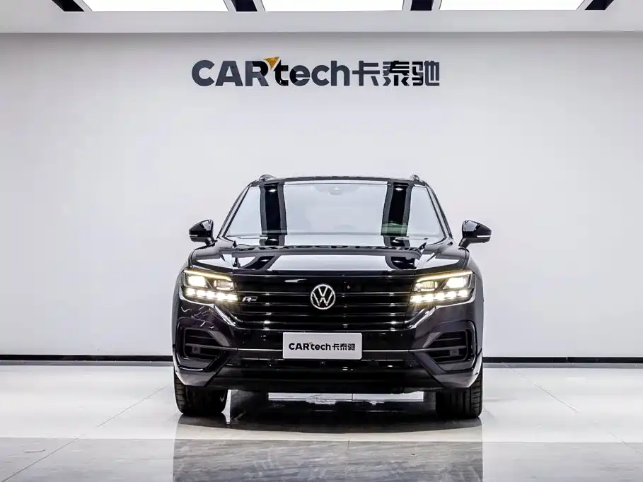 Volkswagen Touareg — фото 2