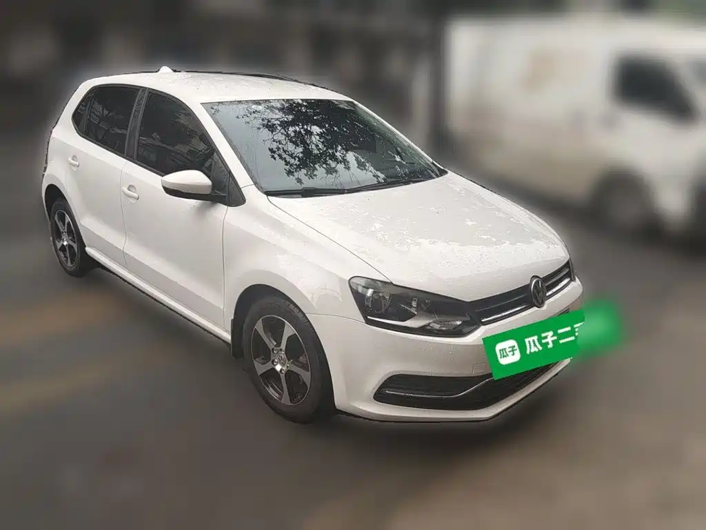 Volkswagen Polo — фото 3