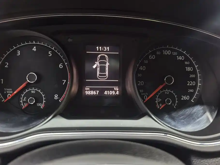 Volkswagen Passat — фото 14