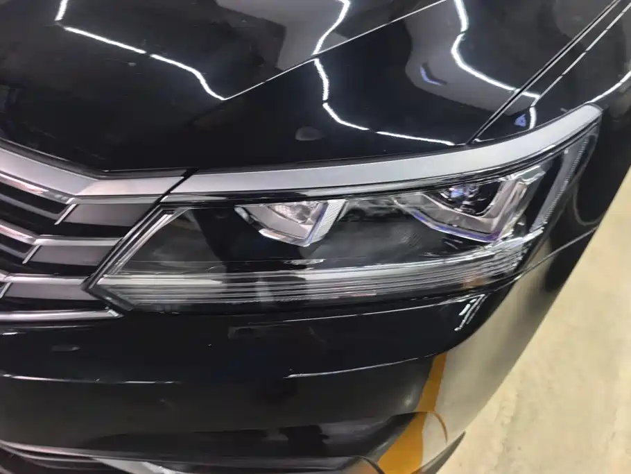 Volkswagen Passat — фото 5