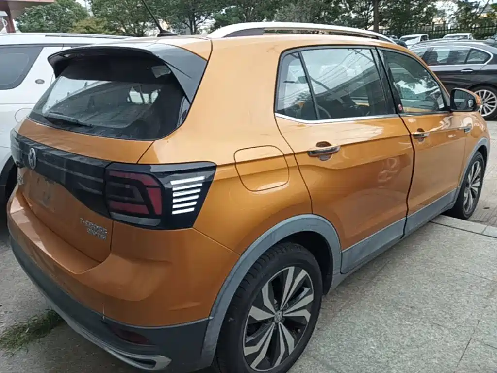 Volkswagen T-Cross — фото 6