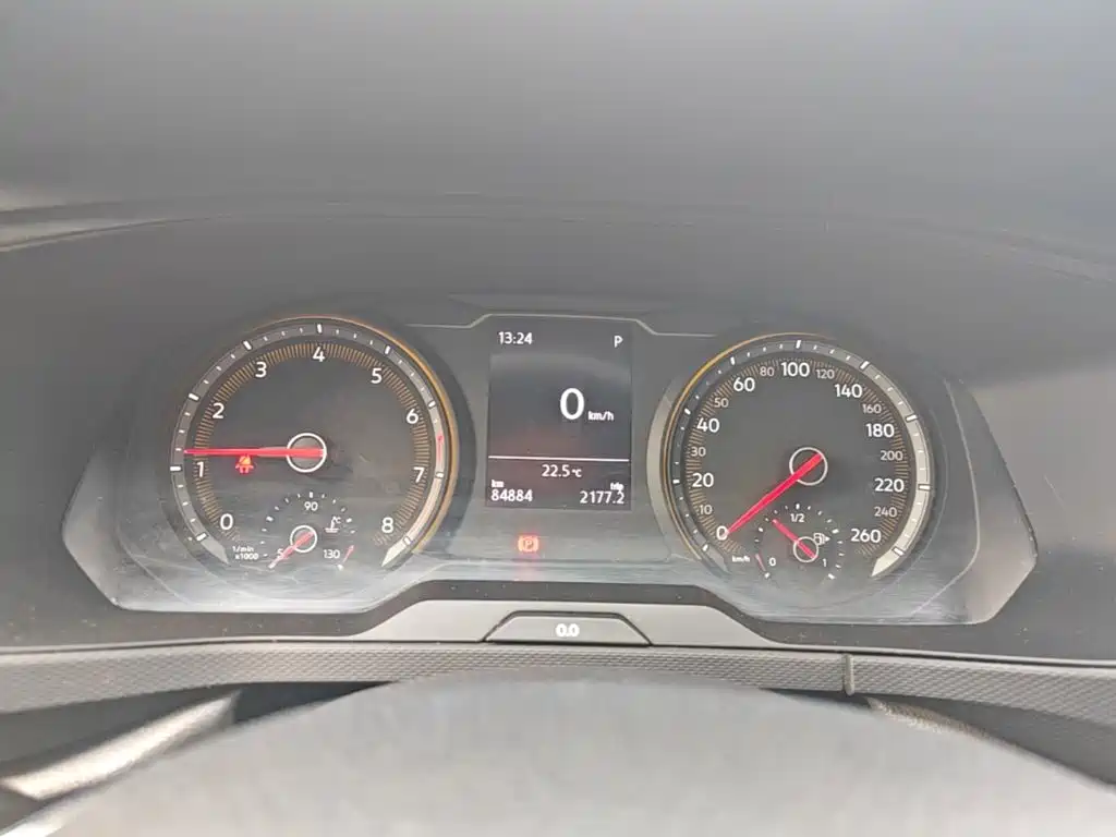 Volkswagen Tharu — фото 11