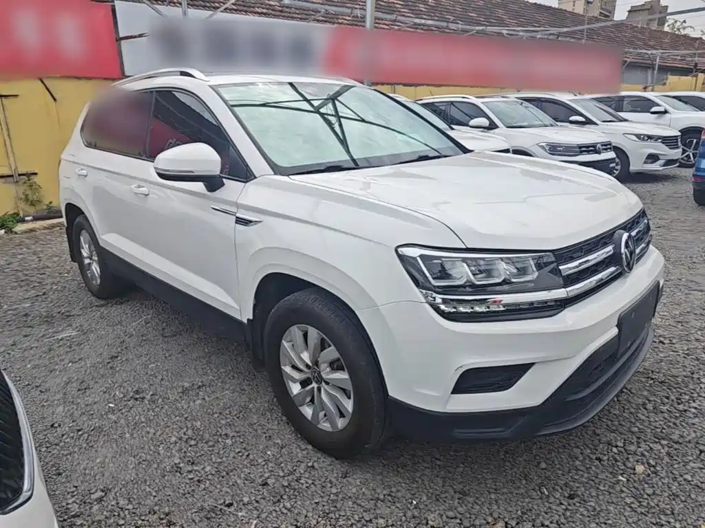Volkswagen Tharu — фото 3