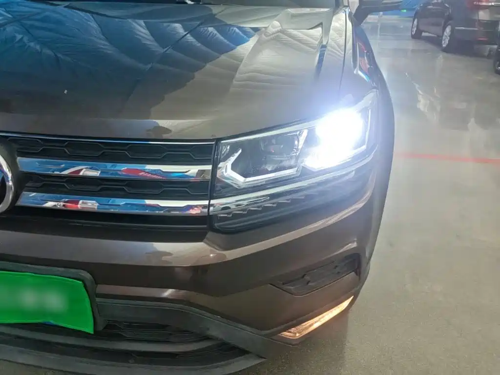 Volkswagen Tharu — фото 23