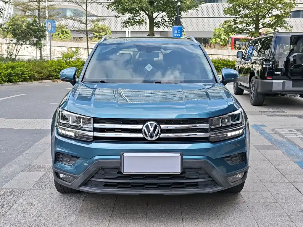 Volkswagen Tharu — фото 2