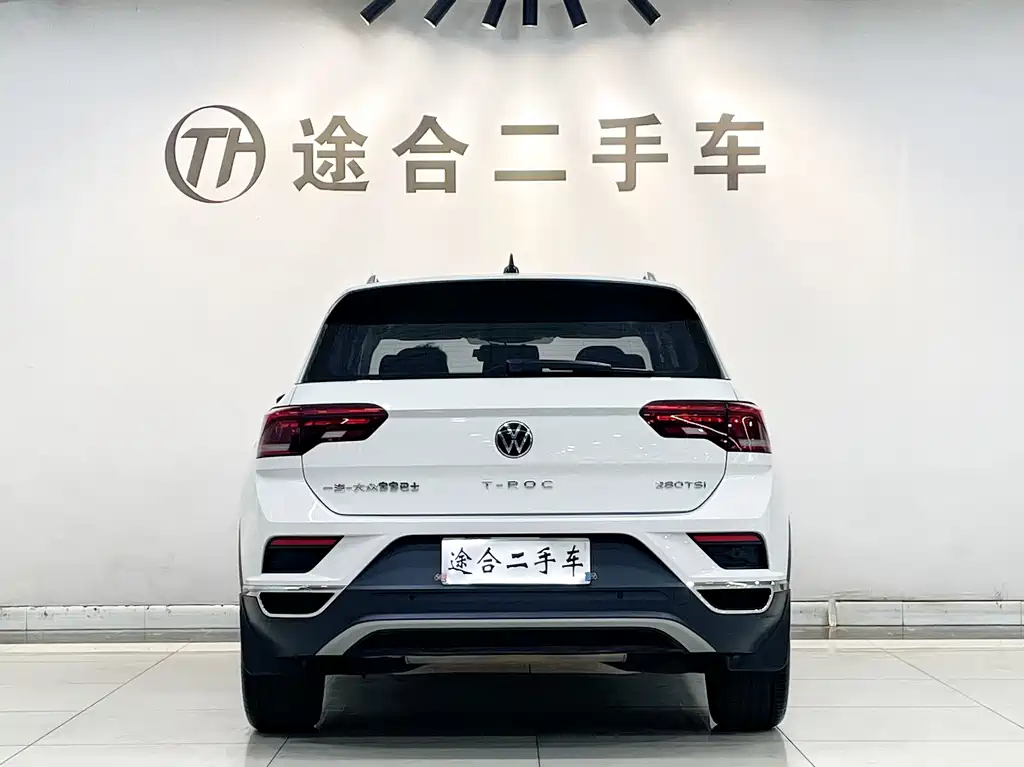 Volkswagen T-Roc — фото 5
