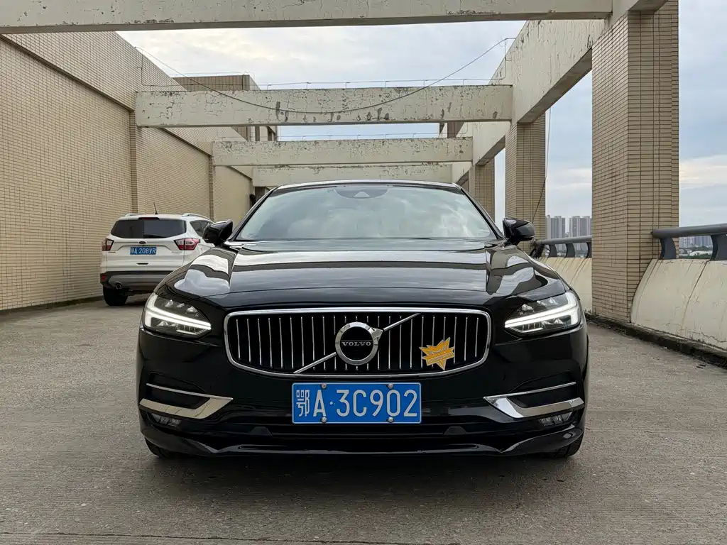 Volvo S90 — фото 2