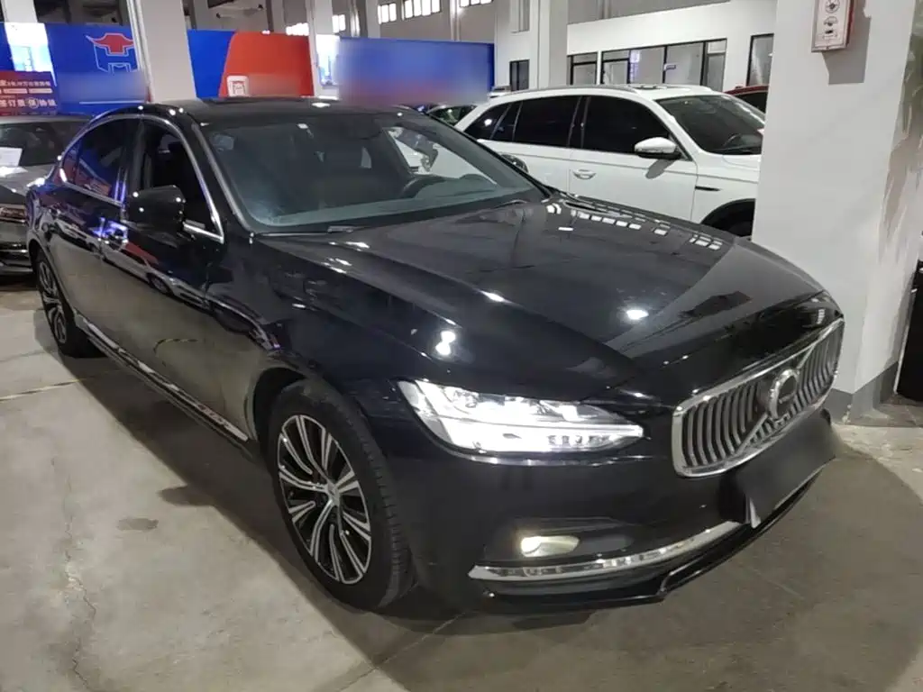Volvo S90 — фото 3