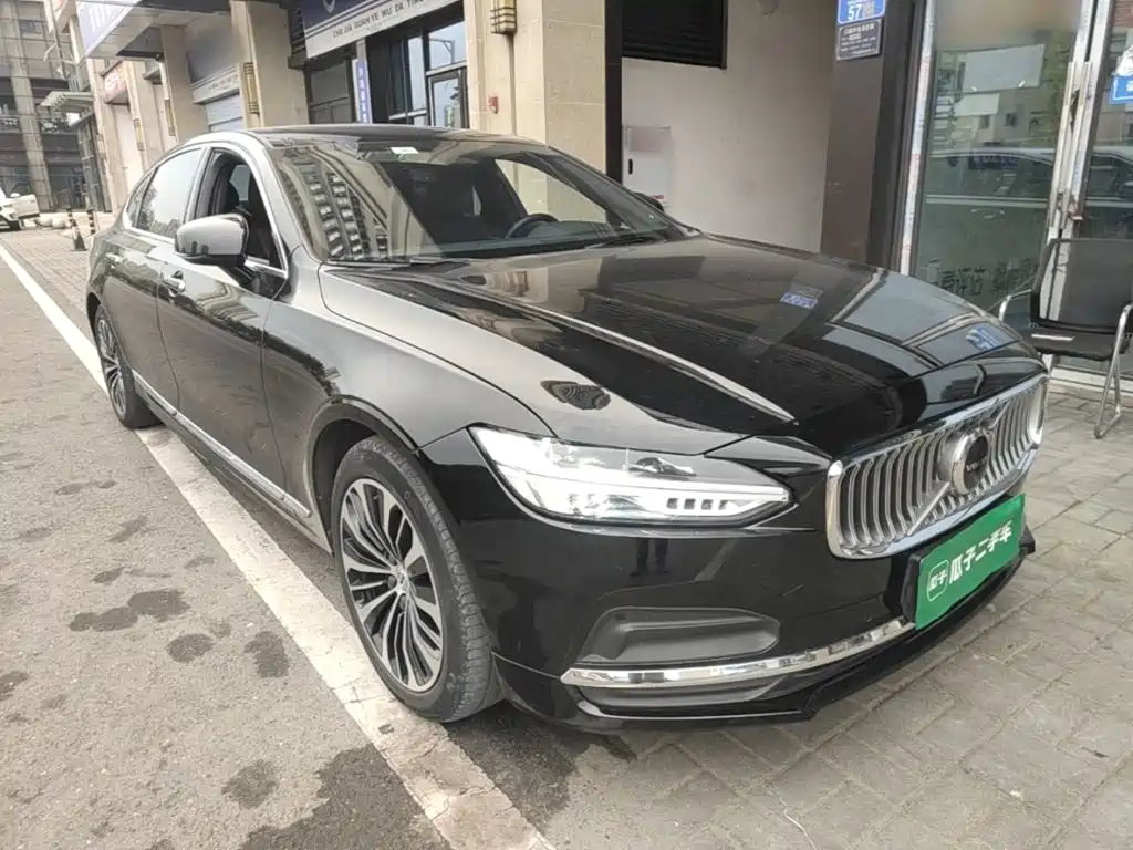 Volvo S90 — фото 3