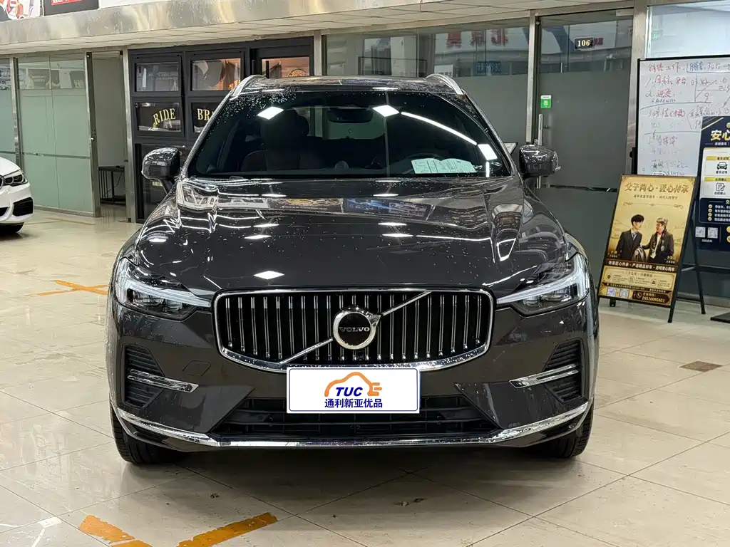 Volvo XC60 — фото 2
