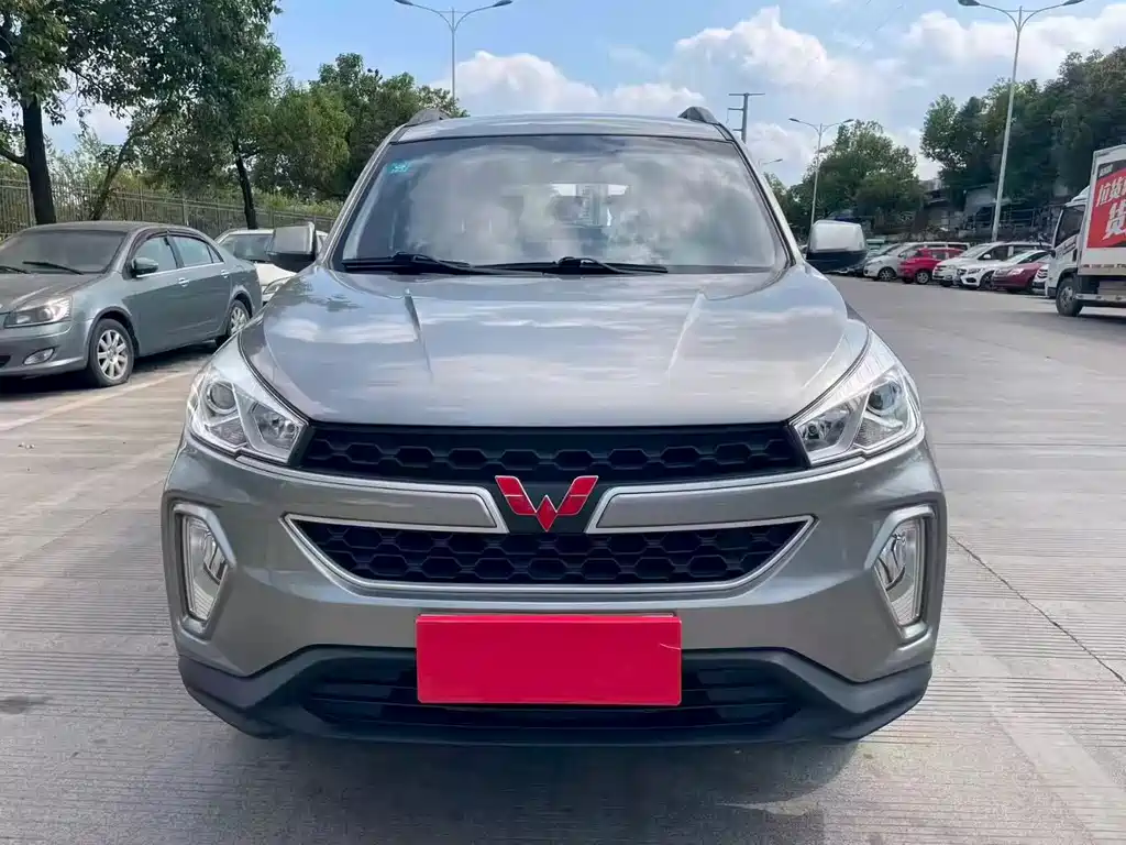 Wuling Hongguang S3 — фото 2
