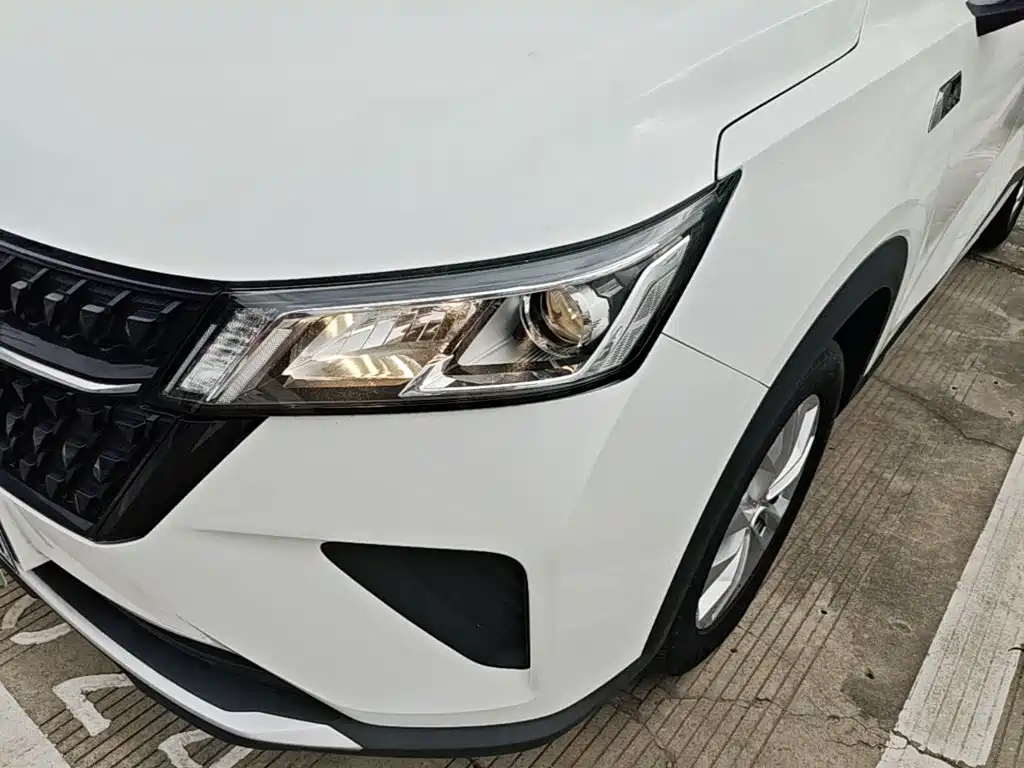 Wuling Xingchen — фото 23