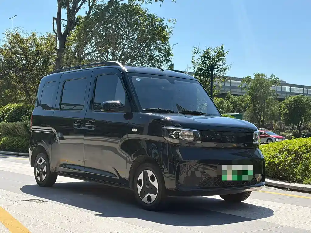 Wuling Zhiguang EV — фото 3