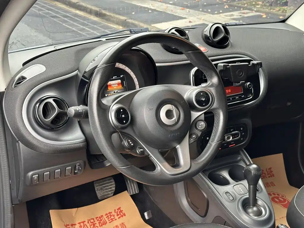 smart Smart Fortwo — фото 13