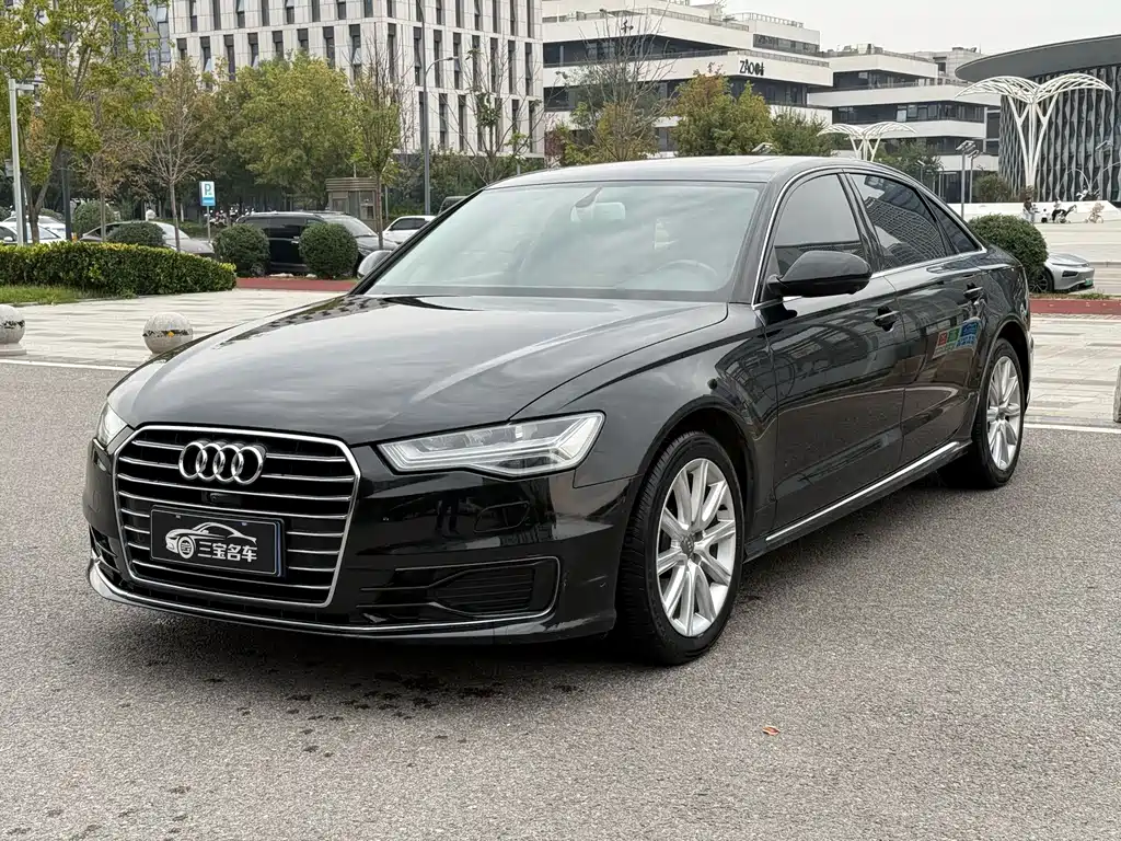 Audi A6L — фото 2