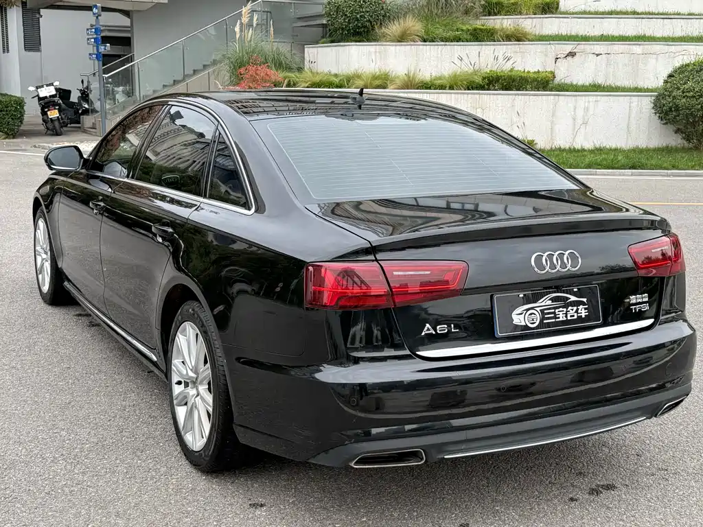 Audi A6L — фото 6