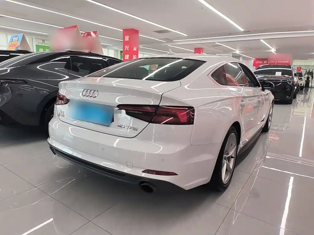 Audi A5 (Import) — фото 6
