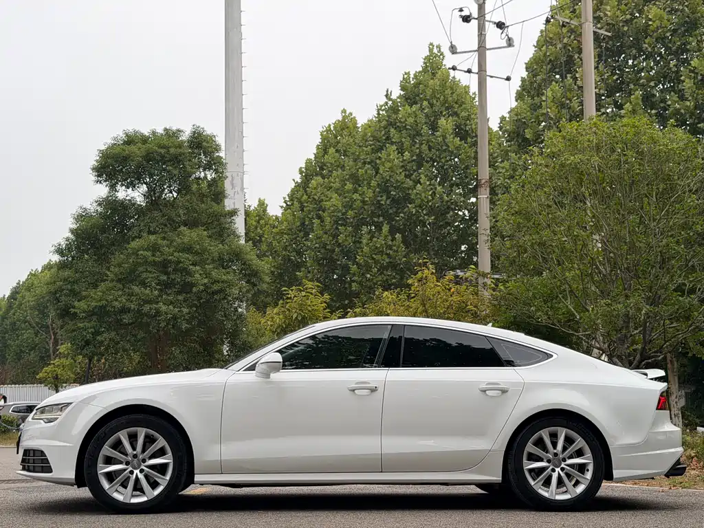Audi A7 — фото 5