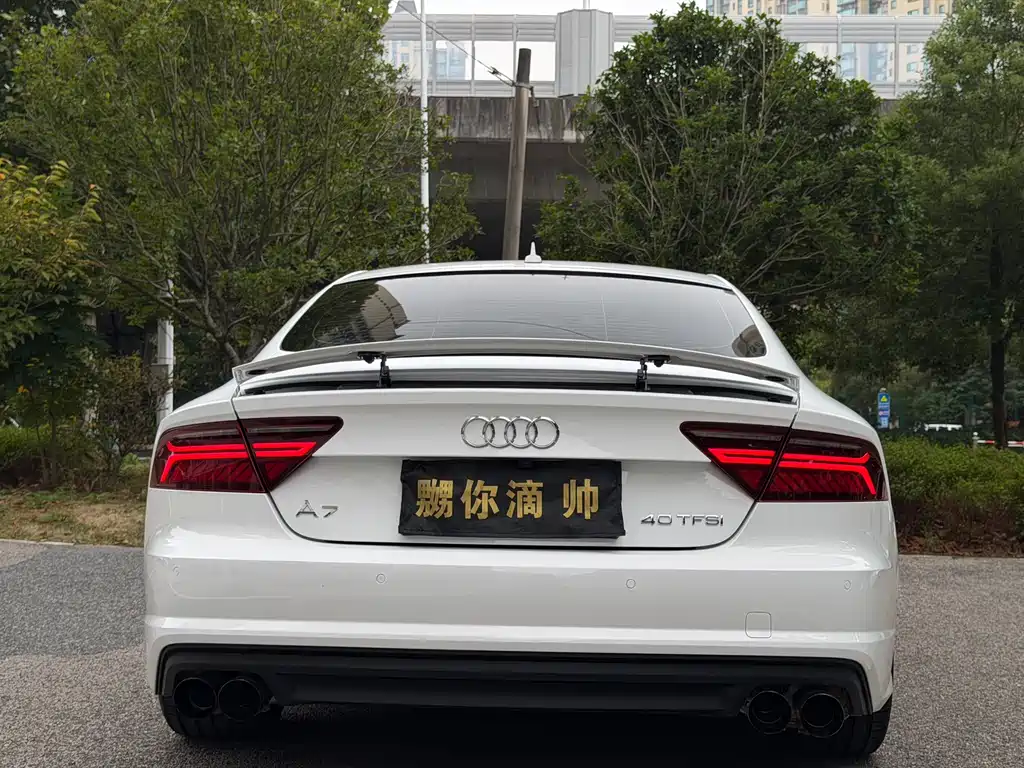 Audi A7 — фото 6