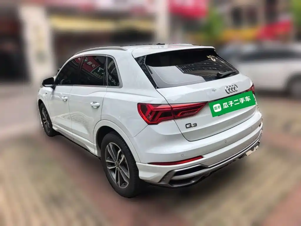 Audi Q3 — фото 4