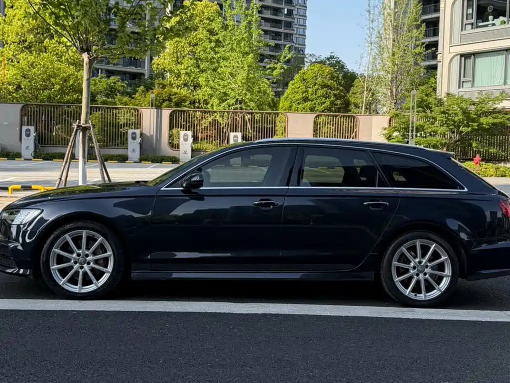 Audi A6 (Import) — фото 5
